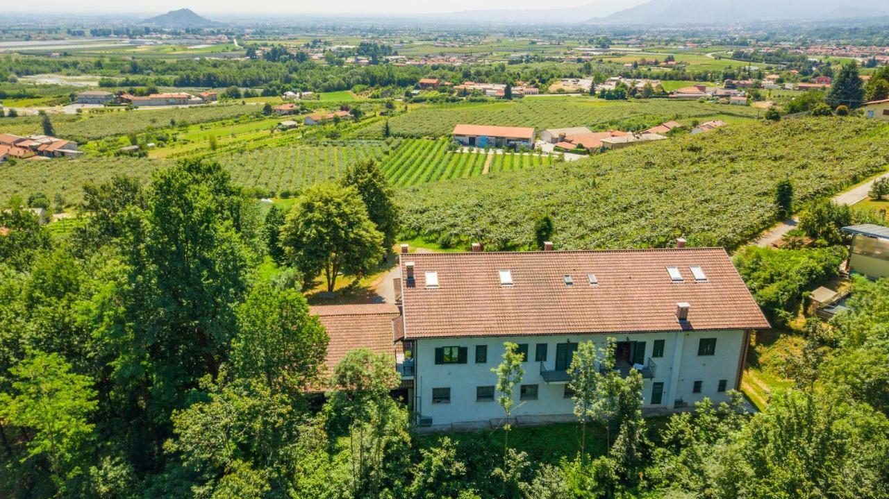 Agriturismo Turina Bricherasio ภายนอก รูปภาพ