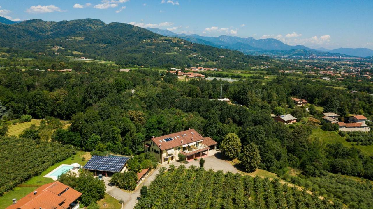 Agriturismo Turina Bricherasio ภายนอก รูปภาพ