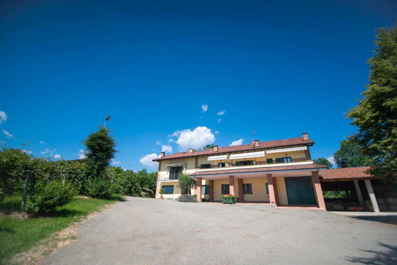 Agriturismo Turina Bricherasio ภายนอก รูปภาพ