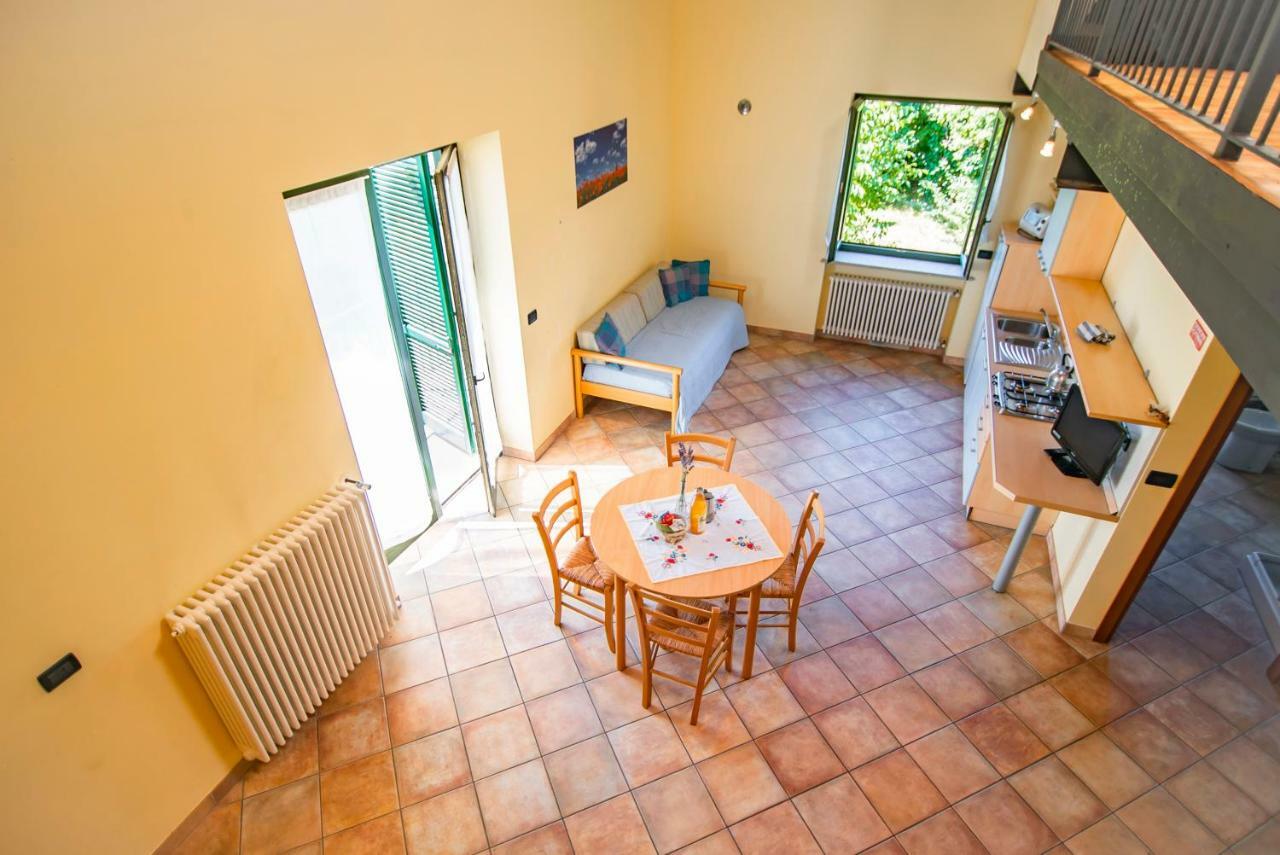 Agriturismo Turina Bricherasio ภายนอก รูปภาพ