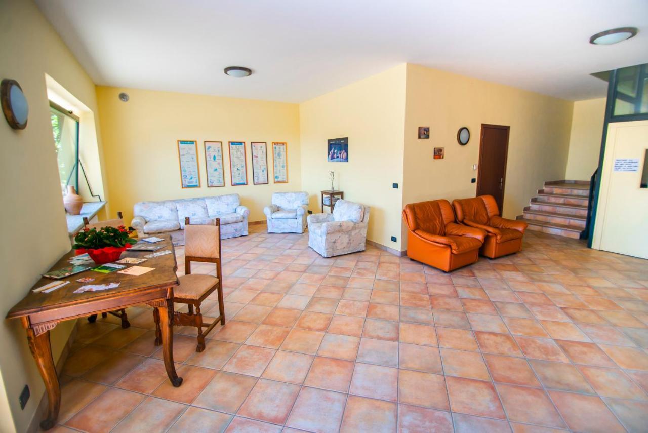 Agriturismo Turina Bricherasio ภายนอก รูปภาพ